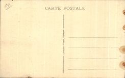 CPA AR Folgoat Le Vitrail du Couronnement de la Vierge Rosace du Tramp