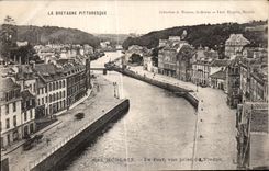CPA Morlaix Le Port Vue prise du Viaduc