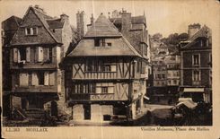 CPA Morlaix Vieilles Maisons Place des Halles