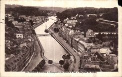 CPA Morlaix Prespective du Bassin a flot Vue prise du viaduc