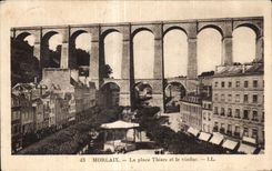 CPA Morlaix La place Thiers et la viaduc