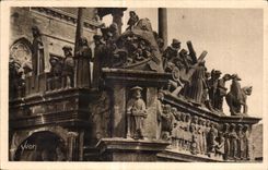 CPA Plougasnou Le Calvaire detail
