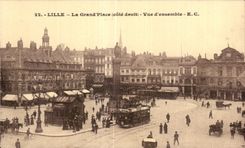 CPA Lille the Large one Places (Right-sided) Vue together