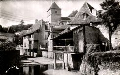 CPA Salies De Bearn Le Salies entre iss vieilles maisons