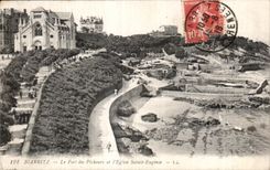 CPA Biarritz Le Port des Pecheurs et I Eglise Sainte Eugenie