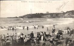 CPA Biarritz Baigneurs A la Grande Plage