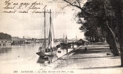 CPA Bayonne Les Alles Marines et le Port Bateau