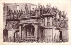 CPA Plougastel Daoulas Le Calvaire Detail du Soubassement