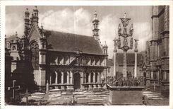 CPA Saint Thegonnec Le Calvaire et I Ossuaire