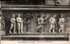 CPA Saint Thegonnec (Finistere) Retable de I Autel du Rosaire