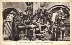 CPA Saint Thegonnec Detail du Calvaire