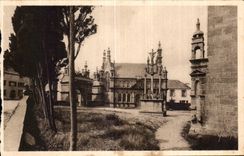 CPA Bretagne St Thegonnec (Finistere) Le Calvaire et I Ossuaire