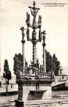 CPA St Thegonnec (Finistere) Le Calvaire et (XVI siecle)
