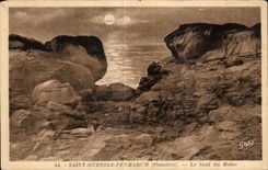 CPA Saint Guenole Penmarch (Finistere) the Jump of the Monk