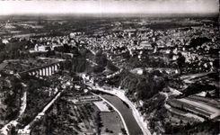 CPA Dinan Vue aerienne La Rance le Viaduc et la Ville