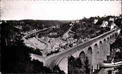 CPA Dinan Le Viaduc et vue generale de la Coulee de la Rance