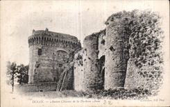CPA Dinan Ancien chateau de la duchesse Anne 