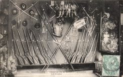 CPA Bazeilles el cuarto del Cartouche pasado la guerra de las armas de las armas del museo de Militaria 1870