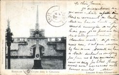 CPA Bazeilles La Crypte dans le Cimetiere Militaria