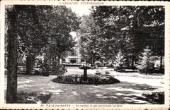 CPA Ardeche Picturesque Valleys les Bains the casino and its new gardens