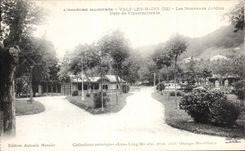 CPA Valleys Les Bains the New Gardens Park of I Intermittent