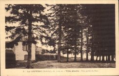 CPA La Louvesc Ardeche alt 1100m Vllla Abadie Une partie de Parc