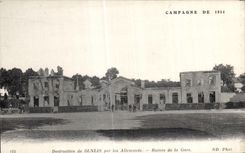 CPA Campagne De 1914 Destruction de Senlis par les Allemands Ruines de la gare