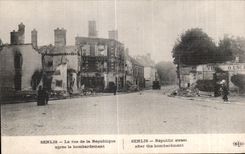 CPA Senlis La rue de la Republique apres le bombardement Militaria