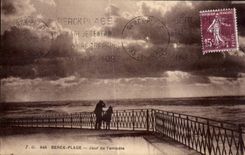 CPA Berck Plage Jour de Tempete