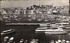 CPA La Cote D Azur Cannes Le port et le Suquet vus du Casino municipal
