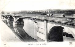CPA Vichy Pont sur I Allier
