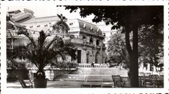 CPSM Vichy Le casino cote du theatre