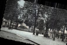 CPA Vichy Square des Nations