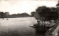 CPA Vichy Bords de I Allier