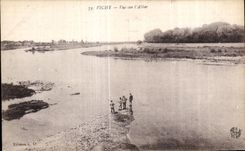 CPA Vichy Vue sur I Allier
