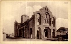 CPA Chatel Montagne Eglise romane
