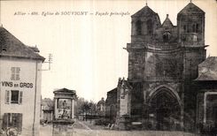 CPA Eglise de Souvigny Facade Principale