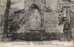 CPA La Grande Guerre Villers au Bois Ruines d une Chapelle sur la grande route Militaria 