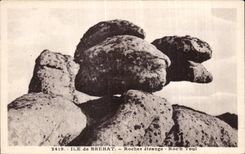 CPA Ile de Brehat Rocher etrange Roc h Toul