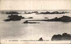 CPA Ile de Brehat Les Rochers du Kerpont au Coucher du Soleil
