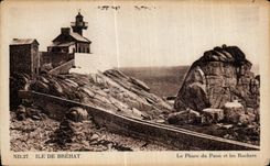 CPA Ile de Brehat Le Phare du Paon et les Rochers Lighthouse