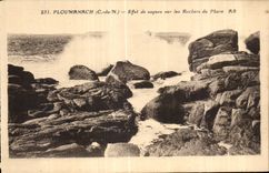CPA Ploumanac h Effet de vagues sur les Rochers du Phare