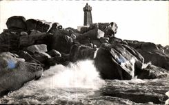 CPA Ploumanac h Le Phare