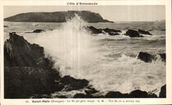 CPA Saint Malo Le Be par gros temps