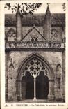 CPA Treguier La Cathedrale le nouveau Porche