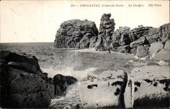CPA Tregastel (Cotes du Nord) Le Gouffre 