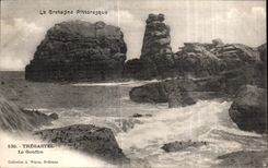 CPA Le Bretagne Pittoresque Tregastel Le Gouffre