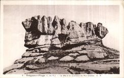 CPA Tregastel Plage La tete et la Couronne du Roi Grallon