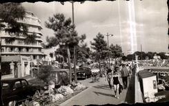 CPA Juan les Pins La Promenade du 