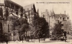 CPA Nantes the Cathedral and the Gate Pierre Saint